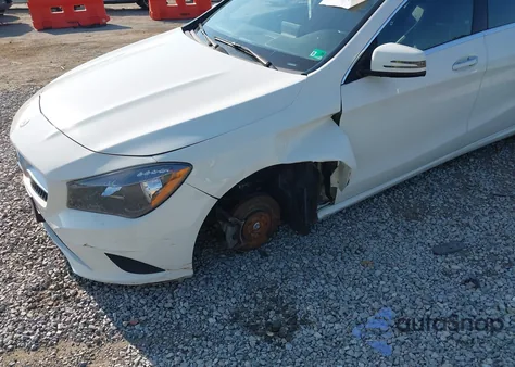 2015 Mercedes-Benz Cla 250 z USA, uszkodzony, nr VIN WDDSJ4EB8FN266956